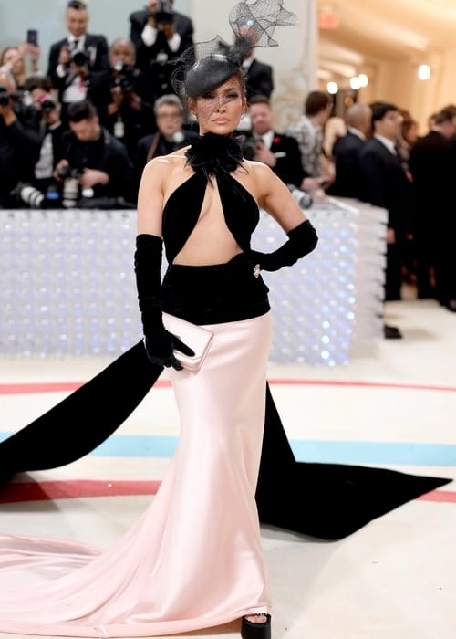 نجمات هوليوود يجتمعن لتكريم Karl Lagerfeld في حفل Met Gala 2023