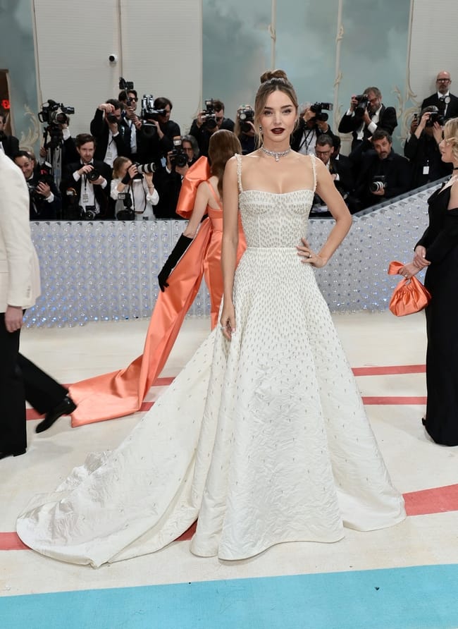 Miranda Kerr بفستان من Dior