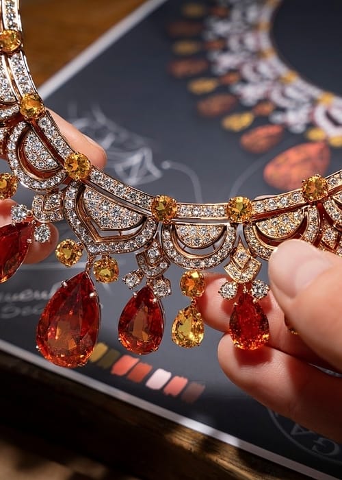 Bvlgari  تأخذنا برحلة عبر الثقافات في مجوهرات Mediterranea