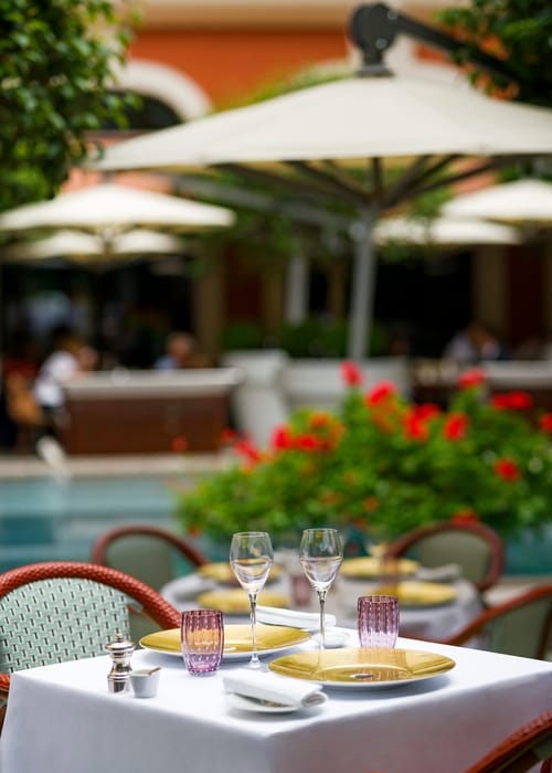 Le Royal Monceau– Raffles Paris عالم عاطفي مشبع بالثقافة!