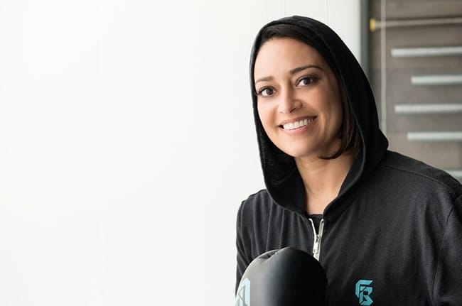 هلا الحمراني أول مدربة ملاكمة في السعودية