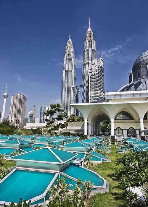 دليلك إلى اجمل اماكن سياحية في ماليزيا