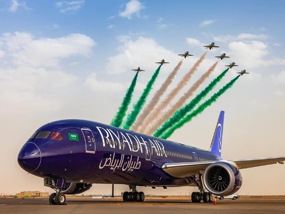 المرأة السعودية الى هندسة الطيران!