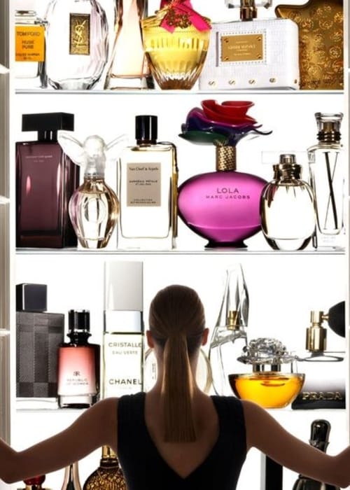 أكثر عطر نسائي مبيعاً في العالم