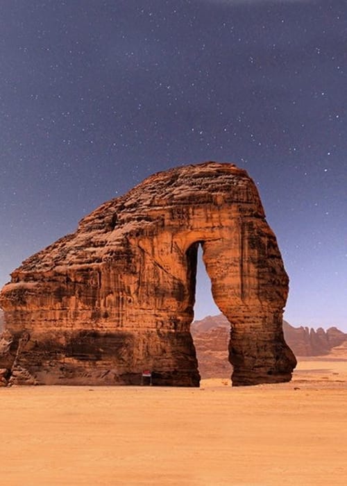 معالم العلا القديمة محطة لا بد من زيارتها في السعودية