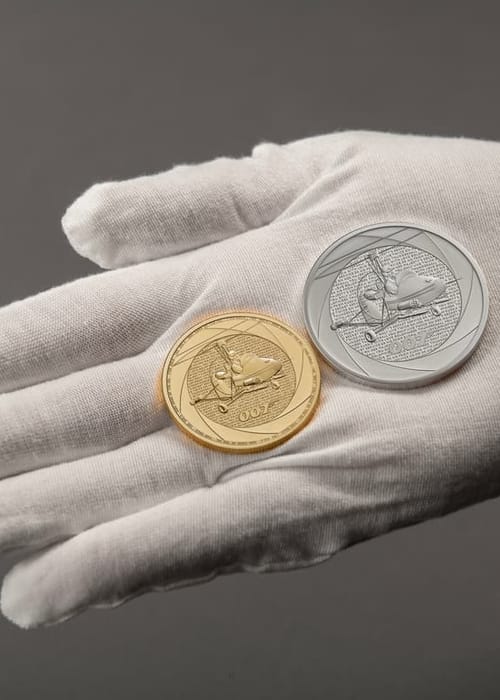 جيمس بوند على العملة البريطانية