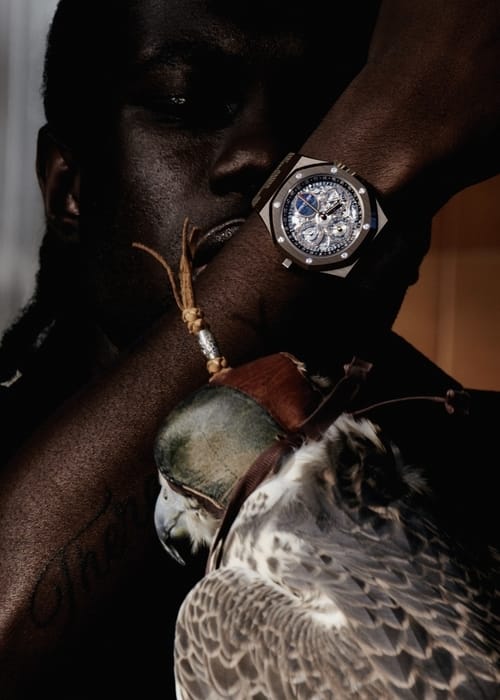 ما الذي يجمع Audemars Piguet  و Travis Scott؟
