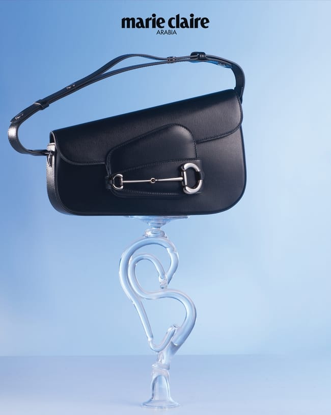 حقيبة الكتف Horsebit 1955 الصغيرة من مادة Demetra من Gucci