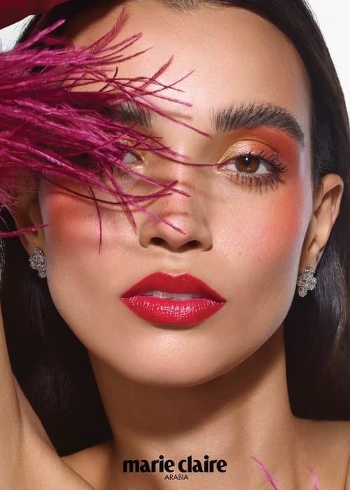 اليك المكياج المثالي لموسم الاحتفالات من Benefit Cosmetics