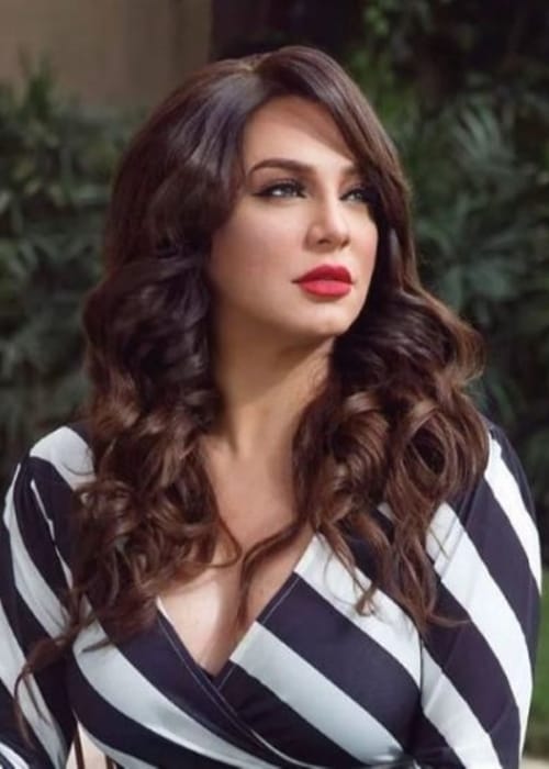 سلاف فواخرجي وهي صغيرة