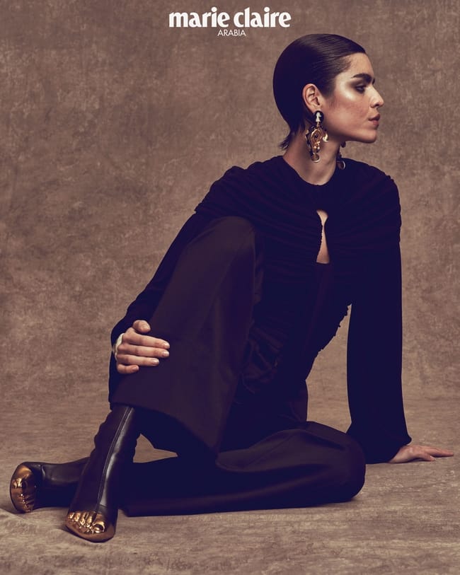 الإطلالة كلّها من Schiaparelli