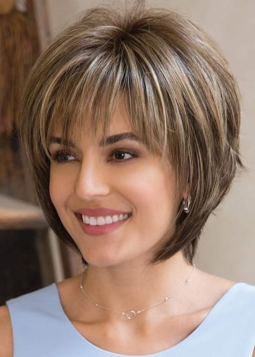 قصات شعر طبقات قصير لكل السيدات