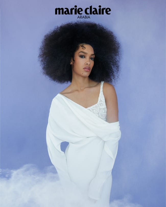 الإطلالة كلّها من Giambattista Valli