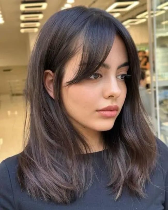 صور تسريحات شعر متوسط الطول