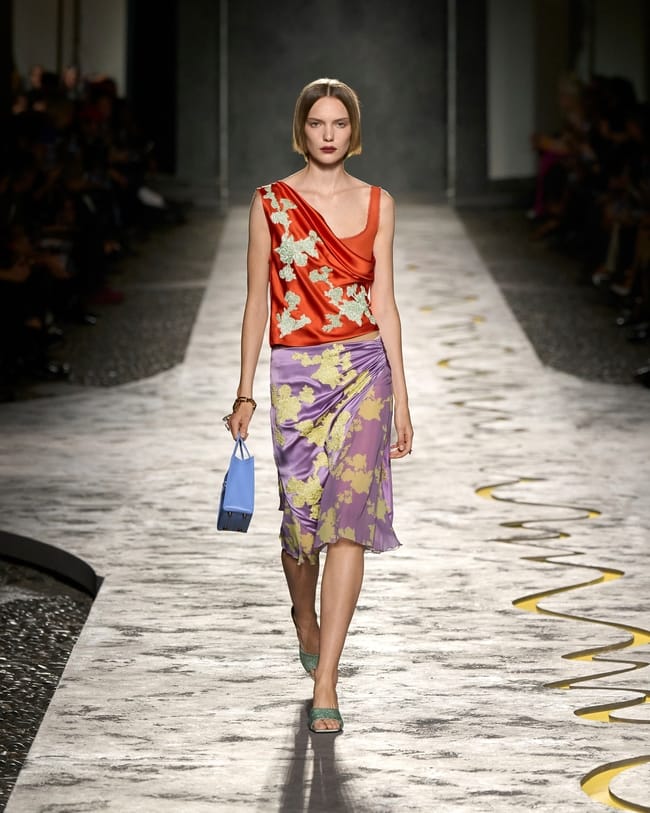 VERSACE