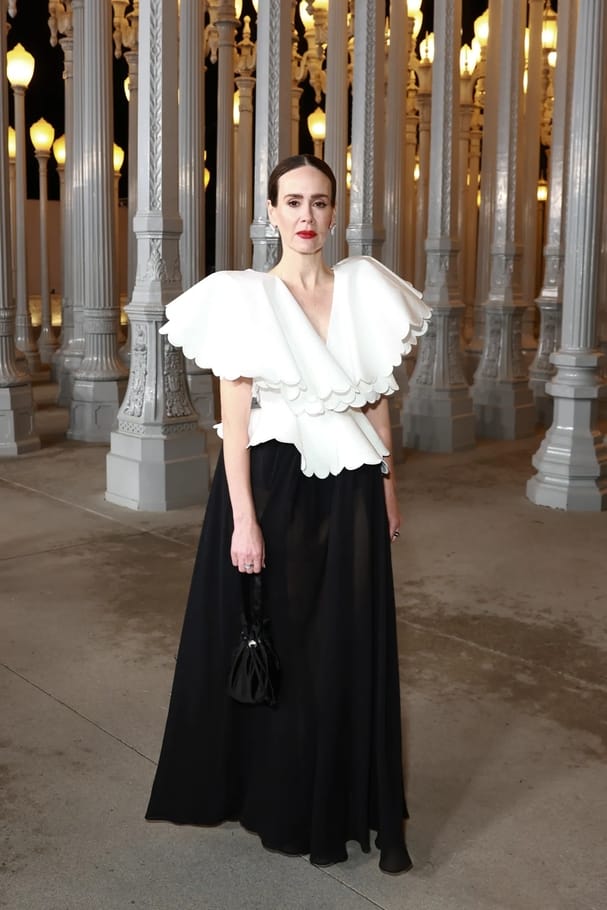 سارة بولسون بفستان من Altuzarra
