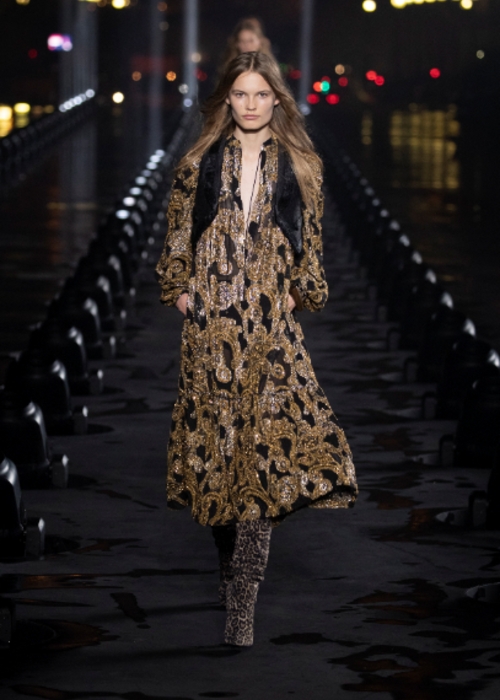 هذه الاختيارات من Saint Laurent تضفي لمسة رائعة إلى صيفك