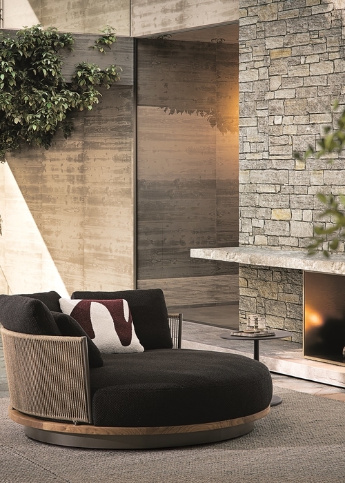 Minotti تكشف عن مجموعة المفروشات الخارجية للعام 2024