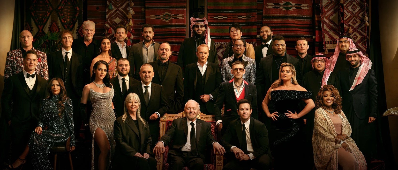 اليك جولة على ترشيحات حفل جوائز  Joy Awards