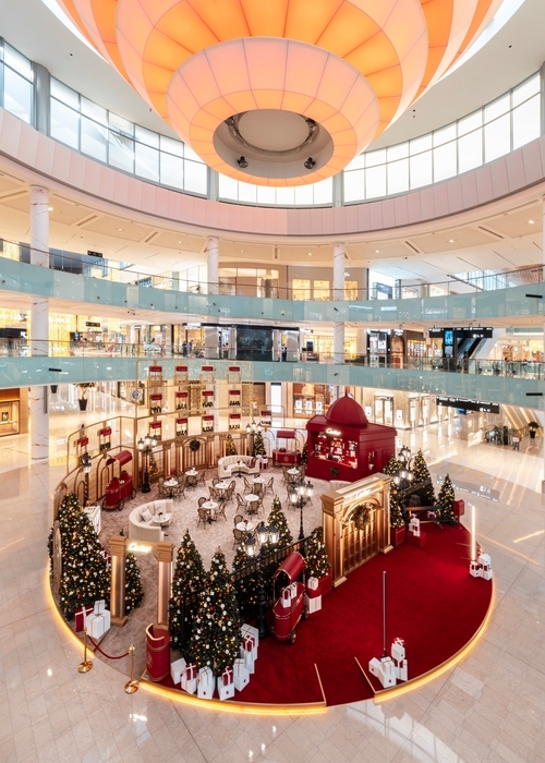 تجربة آسرة تنتظرك مع “حكاية شتوية من كارتييه” في دبي مول