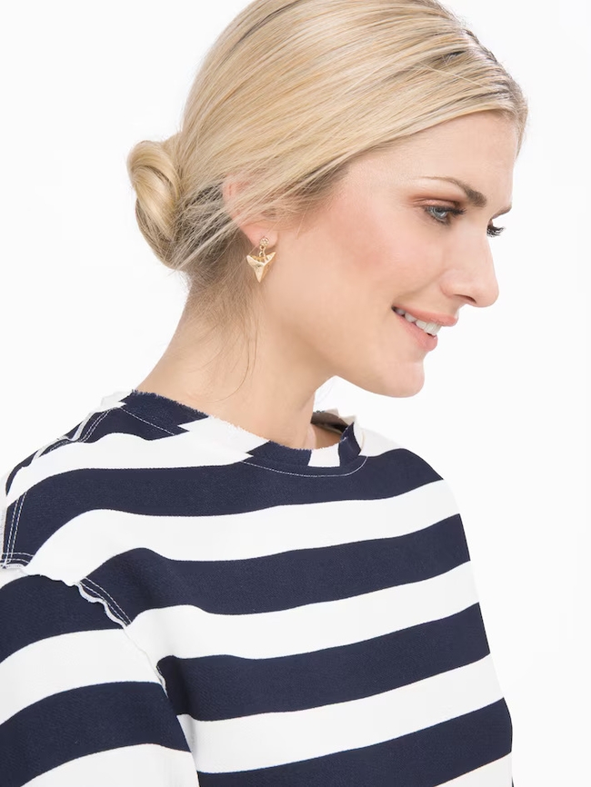 تسريحة low bun hairstyle