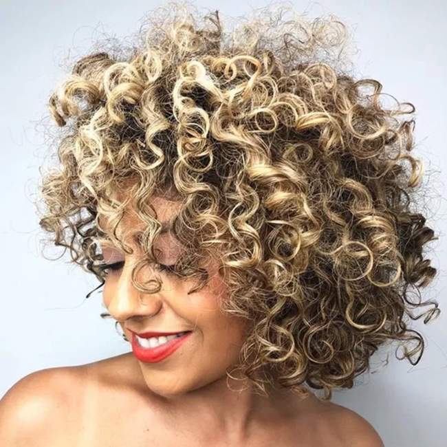 تسريحة Springy Chin Bob