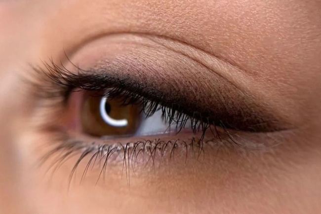 ستايل  Smokey Eyeliner