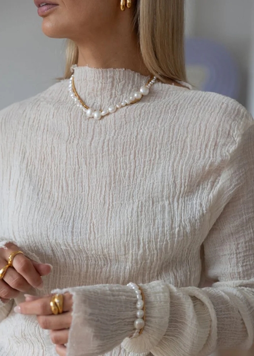 ما الفرق بين اللؤلؤ الطبيعي والصناعي؟