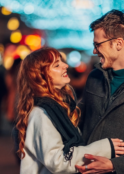 ما تفسير حلم حضن شخص لا اعرفه؟