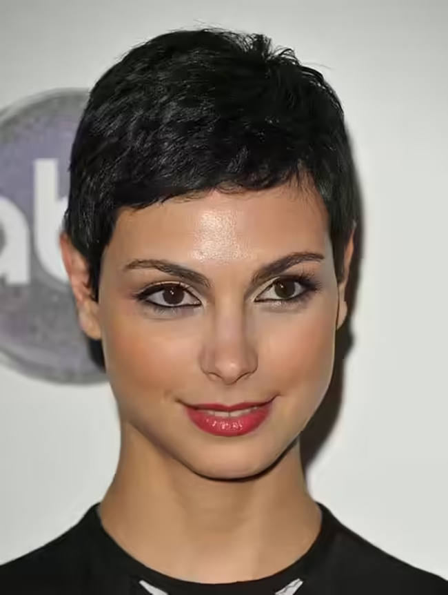 قصة Baby Bangs Bob
