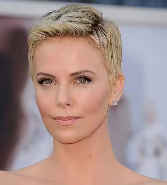قصة Short Upturned Pixie