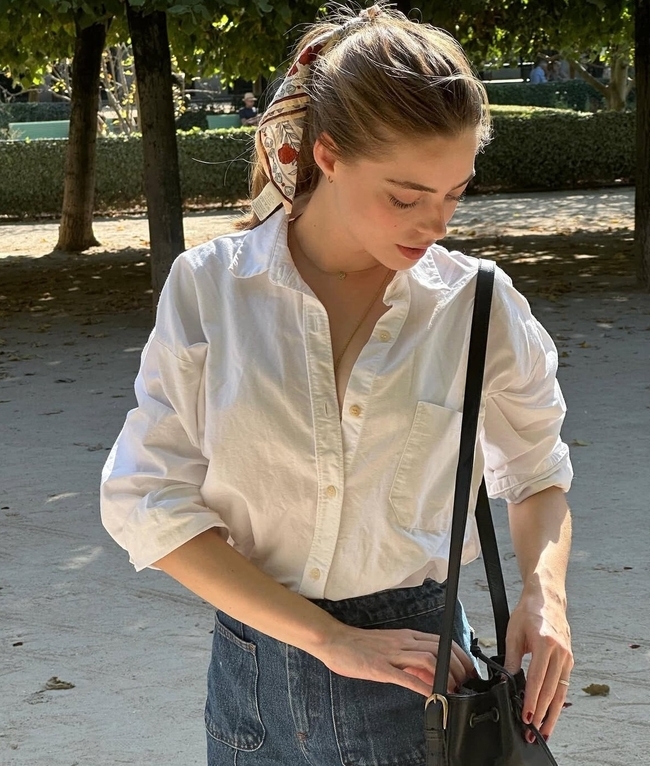 تسريحة Tied with a Scarf