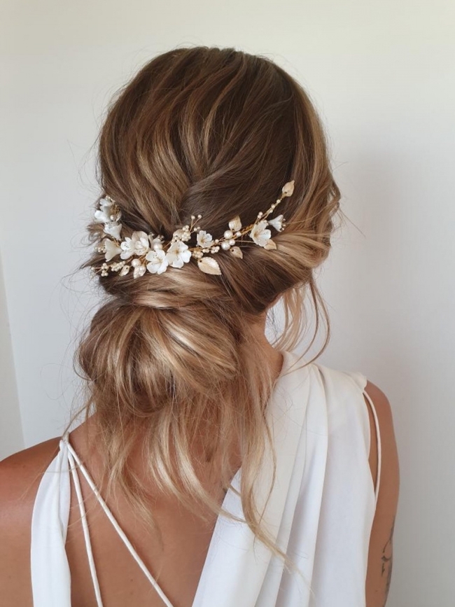 تسريحة Romantic loose updo hairstyle