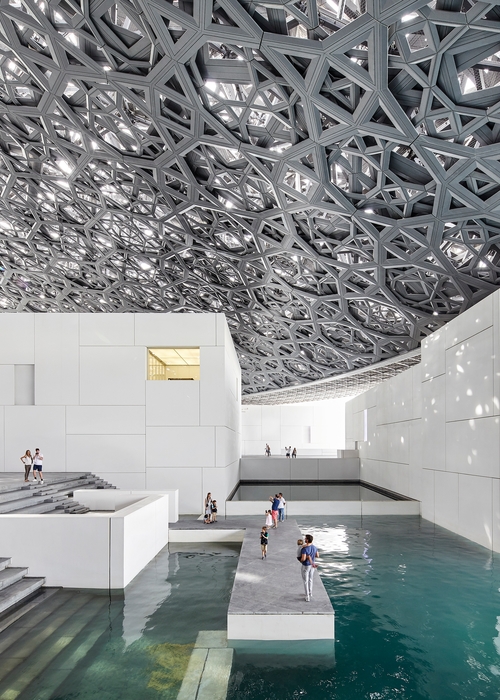 Richard Mille ومتحف اللوفر أبوظبي يعلنان عن قائمة الفنانين المرشحين لمعرض Art Here 2025