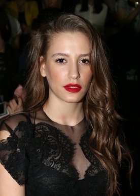 Serenay Sarıkaya