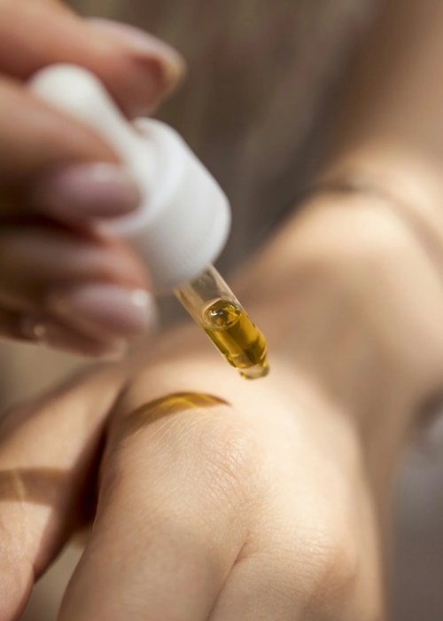 افضل زيت لترطيب الجسم وتفتيحه