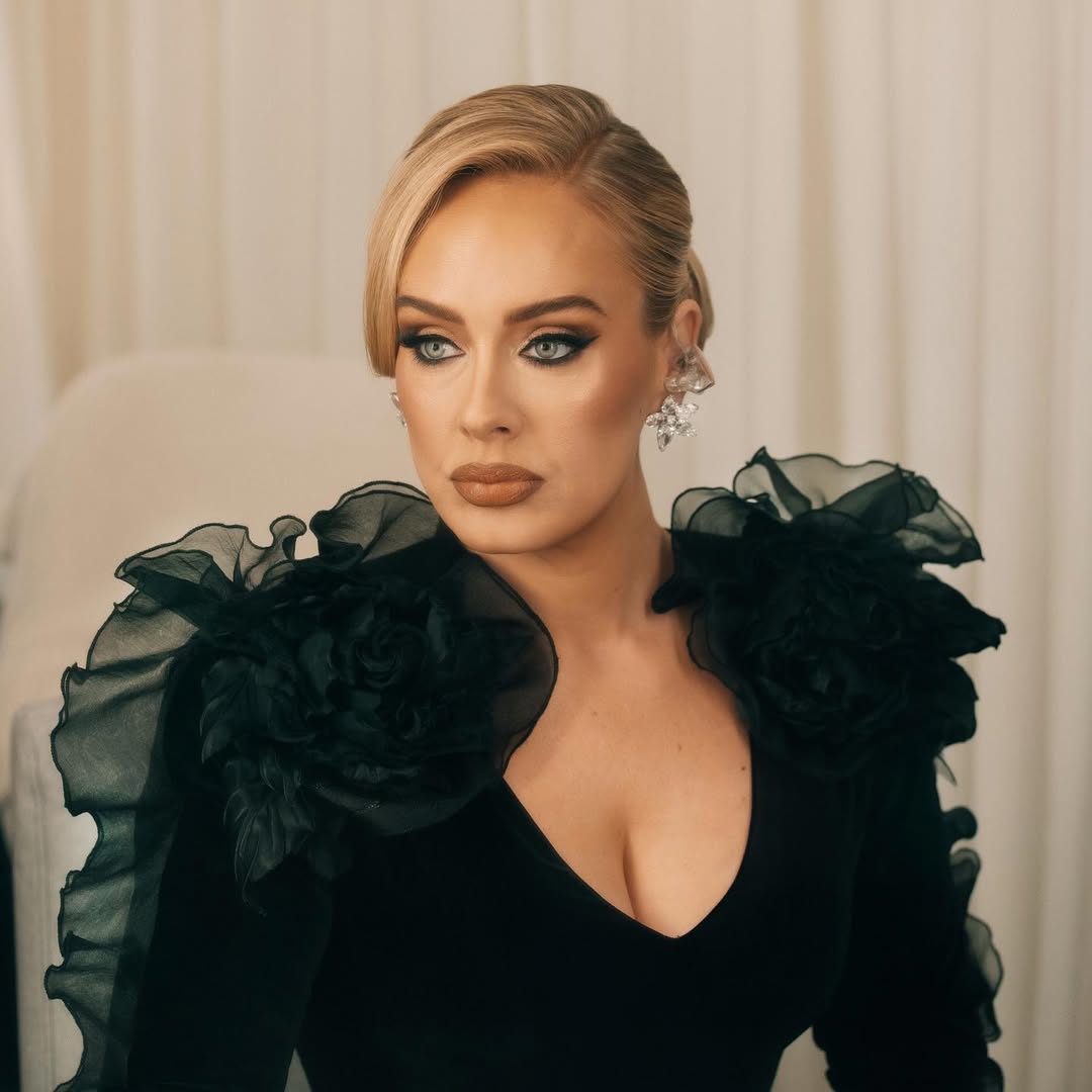 التمثيل يدق باب النجمة العالمية أديل