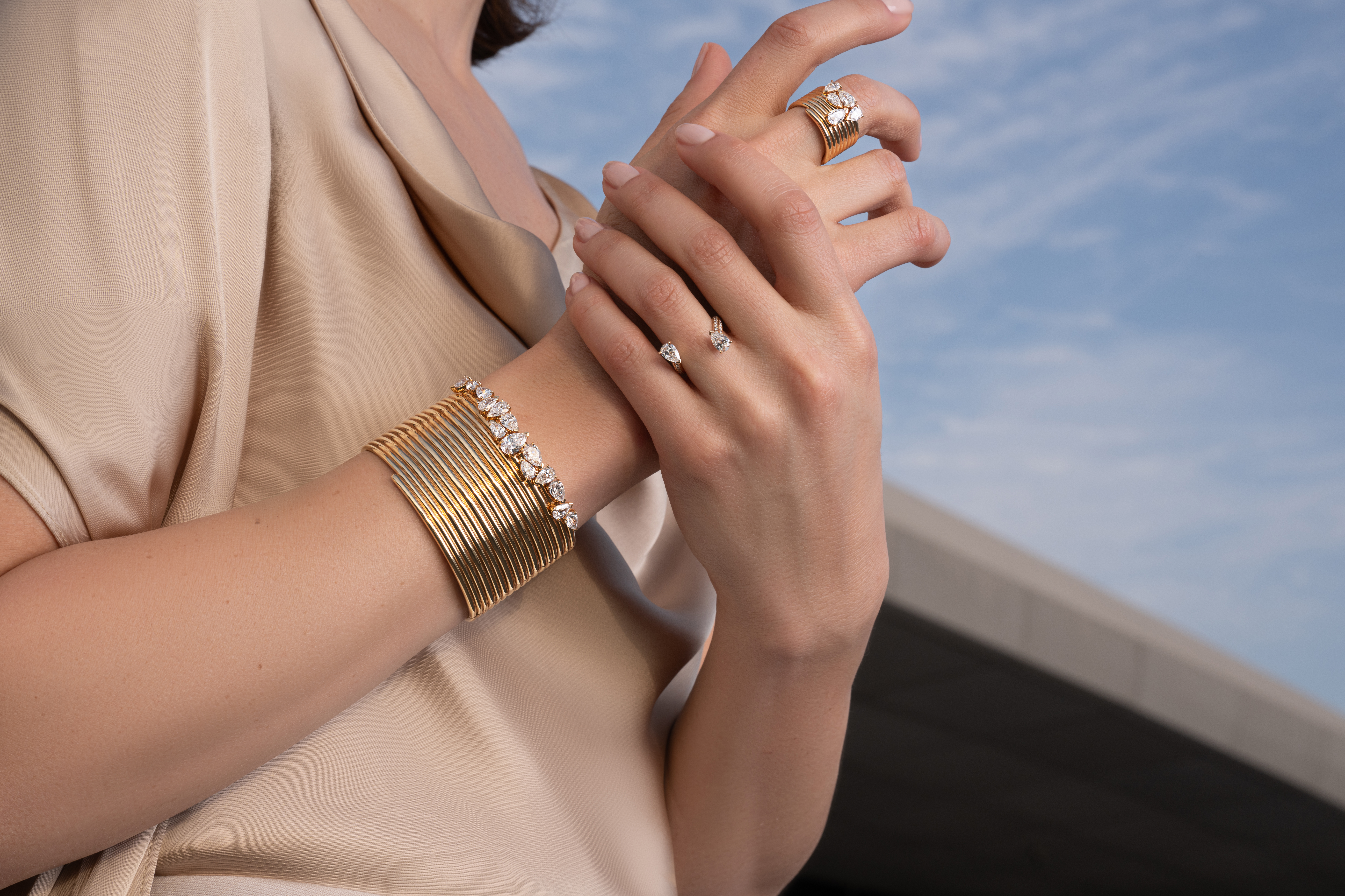 الممثلة مي القلماوي ضمن مجموعة Repossi