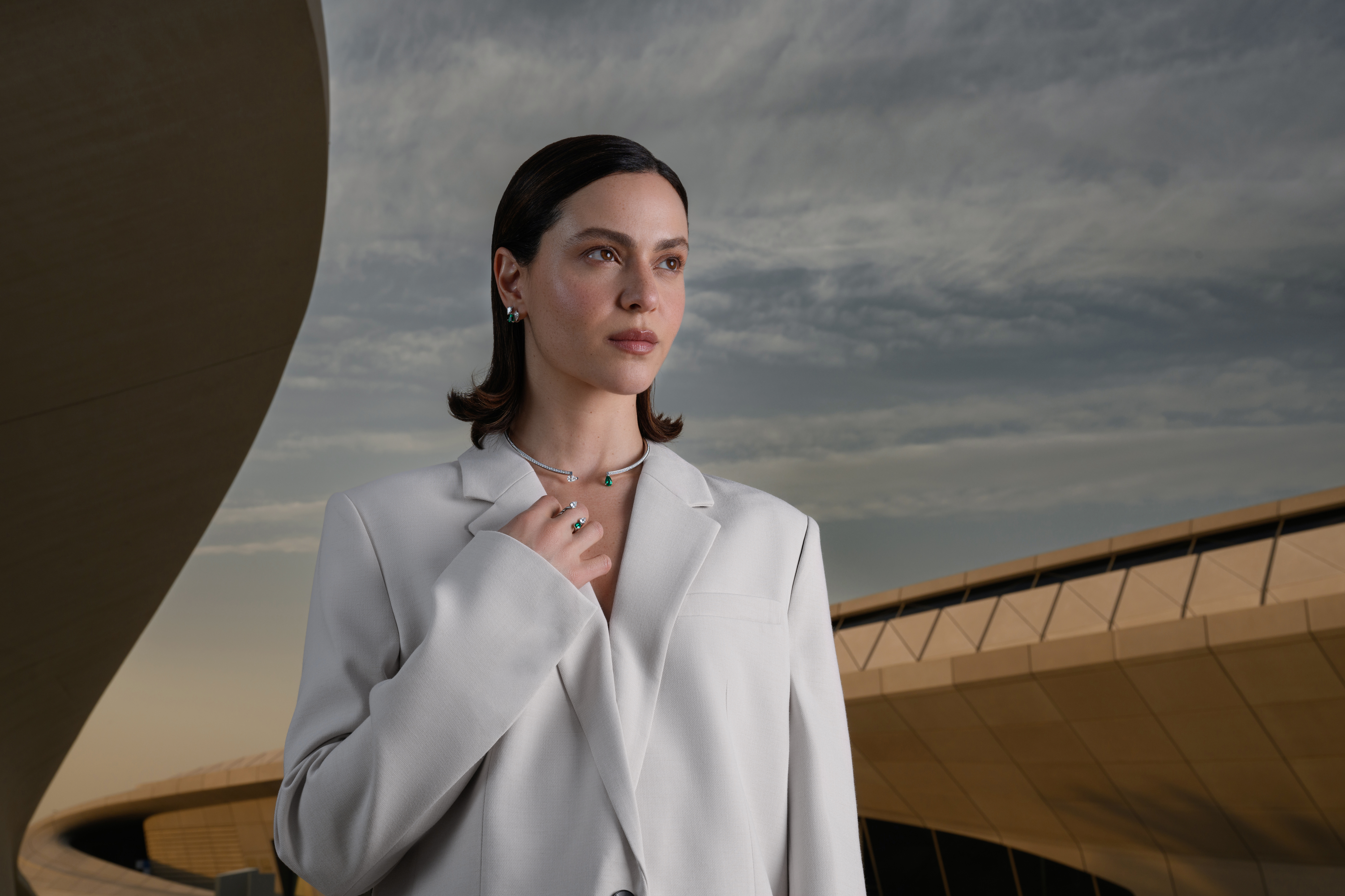 الممثلة مي القلماوي ضمن مجموعة Repossi