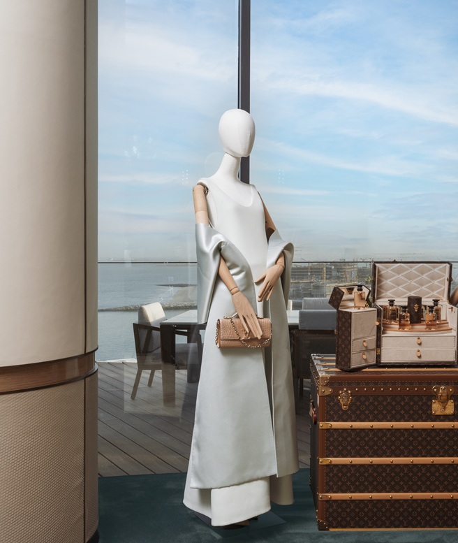 العلامة العريقة Louis Vuitton تستعرض حِرَف الدار ومهاراتها في مرسى العرب في دبي