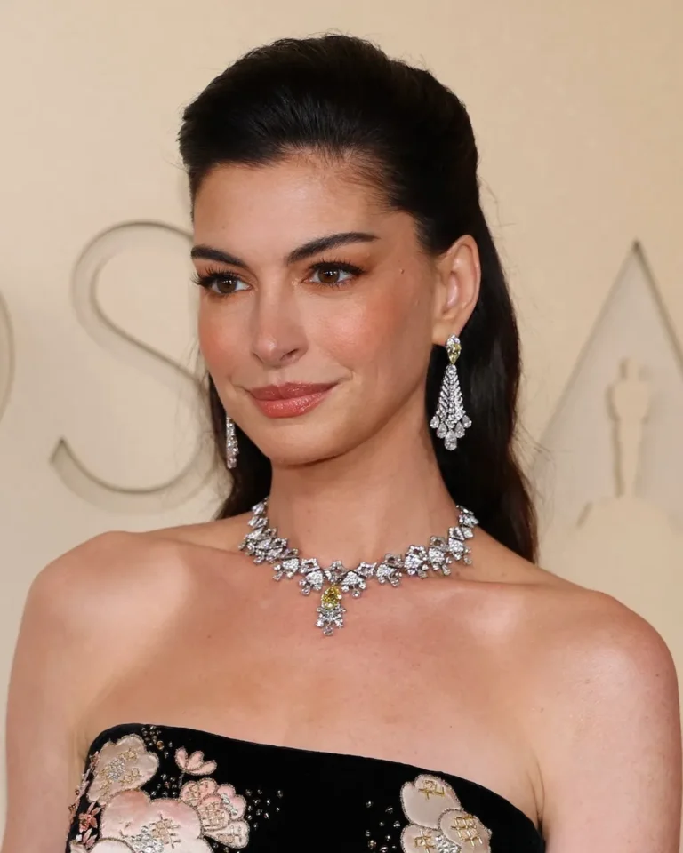 أجمل إطلالات الجمال على السجادة الحمراء لجوائز Oscars 2026