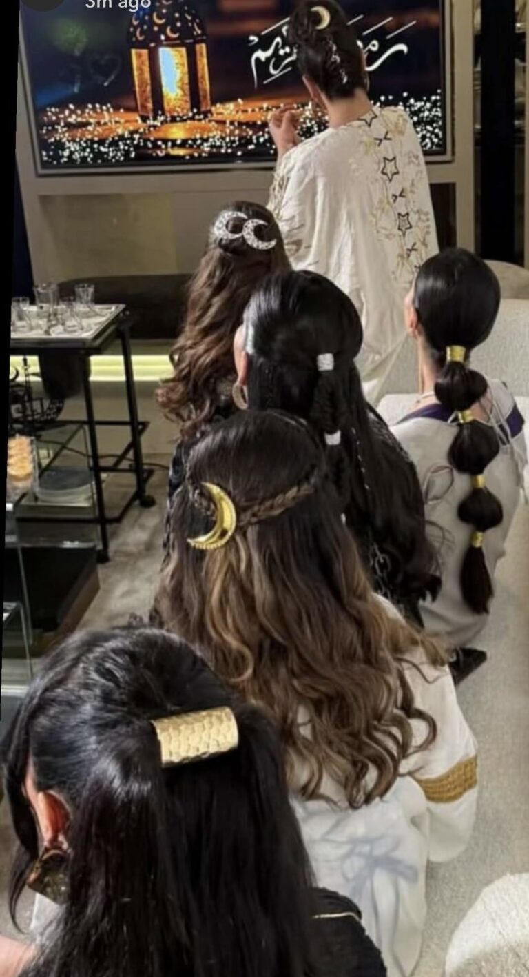 تسريحات شعر بسيطة لسهرات رمضان 2026: إطلالات أنيقة وسريعة