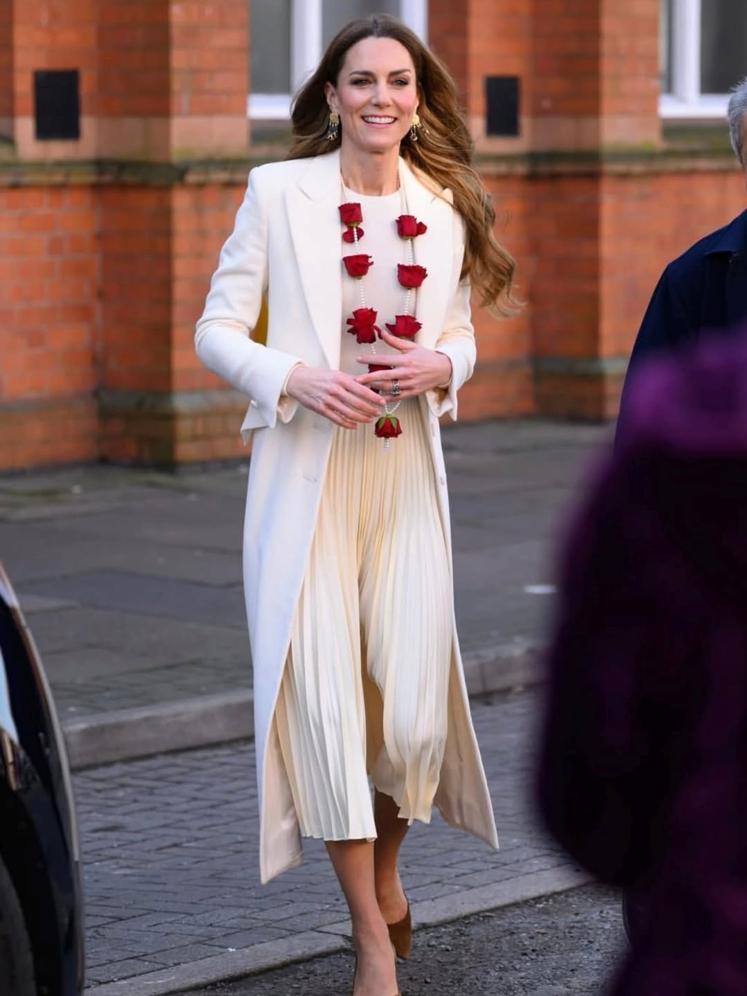 كيت ميدلتون بإطلالة بيضاء مميزة