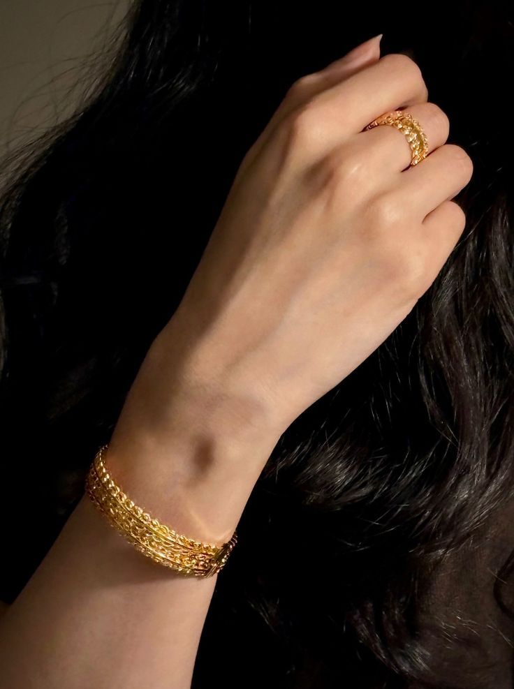 اليك تفسير رؤية الذهب في المنام للمتزوجة!