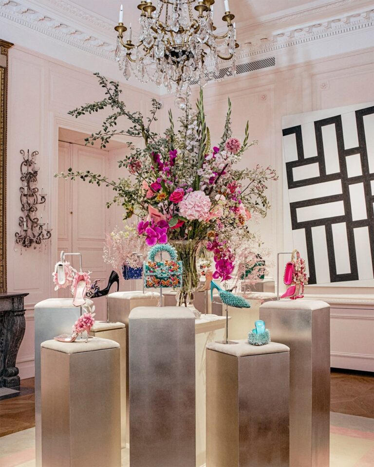 Roger Vivier تكشف عن تشكيلة L’Atelier des Papillons لخريف وشتاء 2026/2027