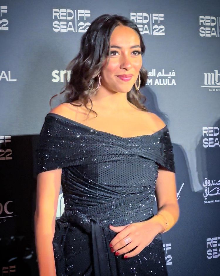 سارة طيبة