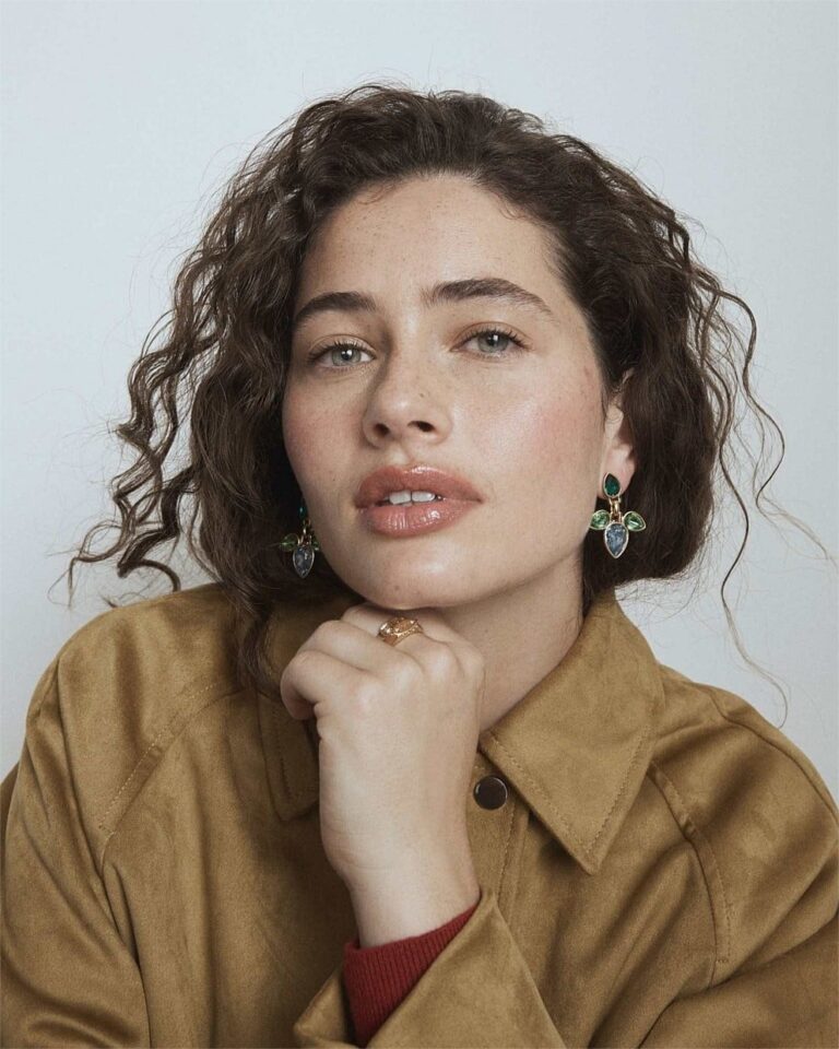 لماذا تبدو البشرة باهتة حتى مع استخدام سيروم فيتامين C؟