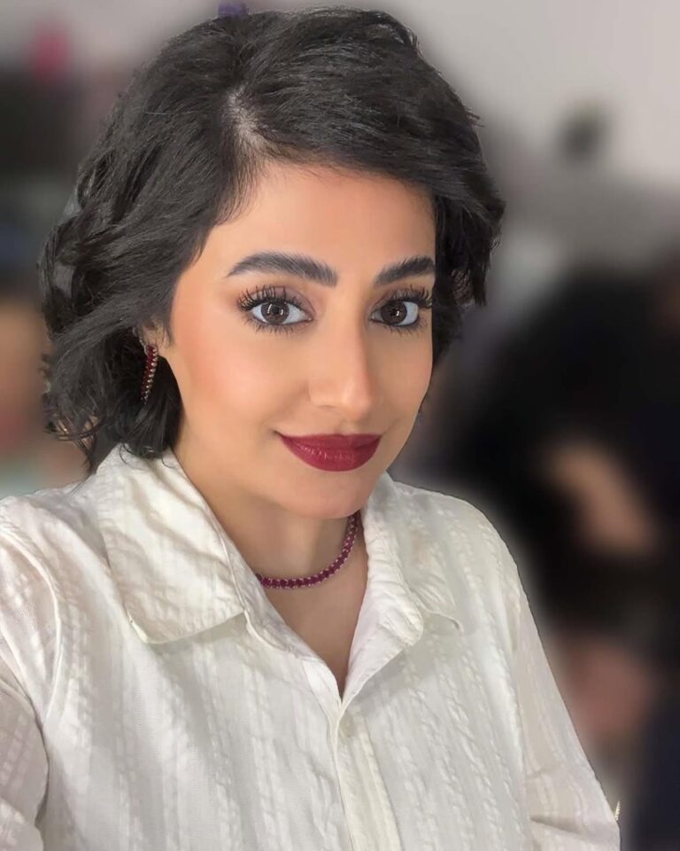 الفنانة شهد الكويتية تعود إلى الشاشة بعد غيابٍ طويل