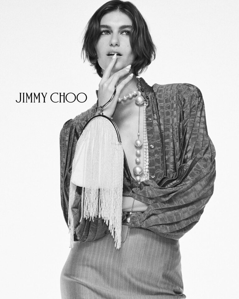 Jimmy Choo تحتفل بـ30 عاماً على تأسيسها بمجموعة كبسولة!